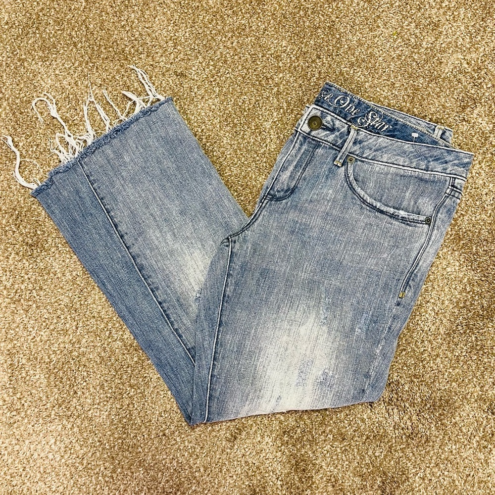 Frayed Hem Light Blue Women's Jeans
